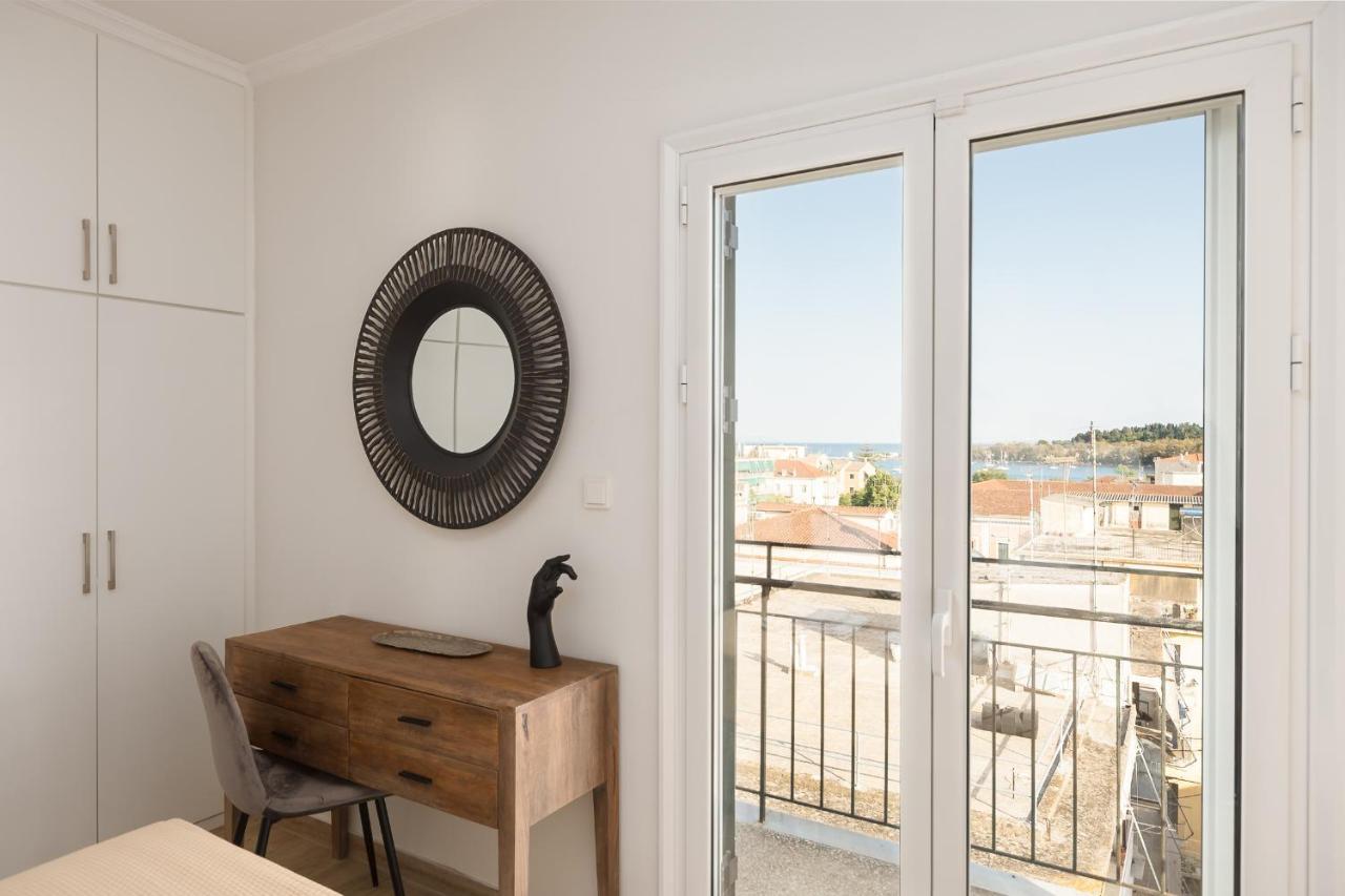 Corfu Rooftop 45 Luaran gambar